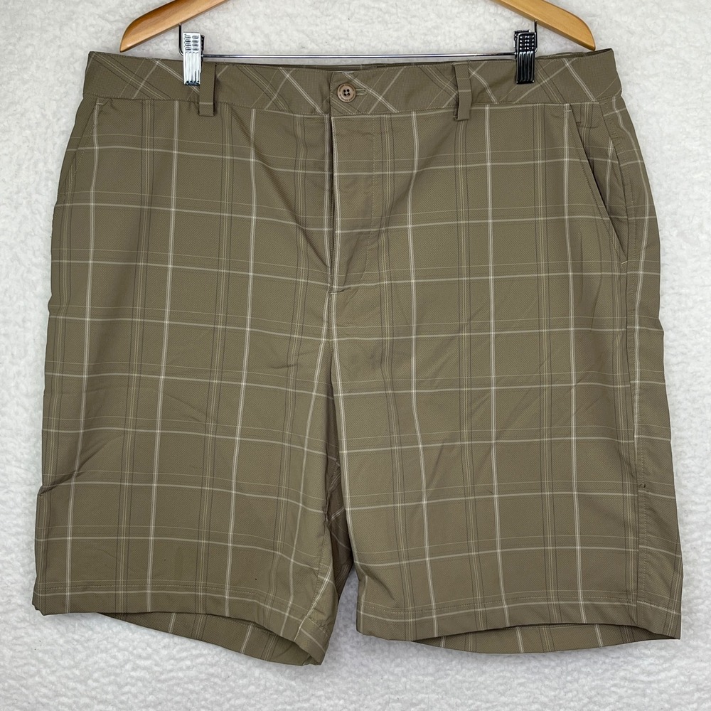Under Armour Mens Golf Shorts Brown Plaid Flat Front Size 40 Heat Gear